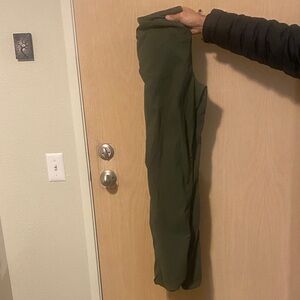 Mountain Hardwear Dark Green Activewear